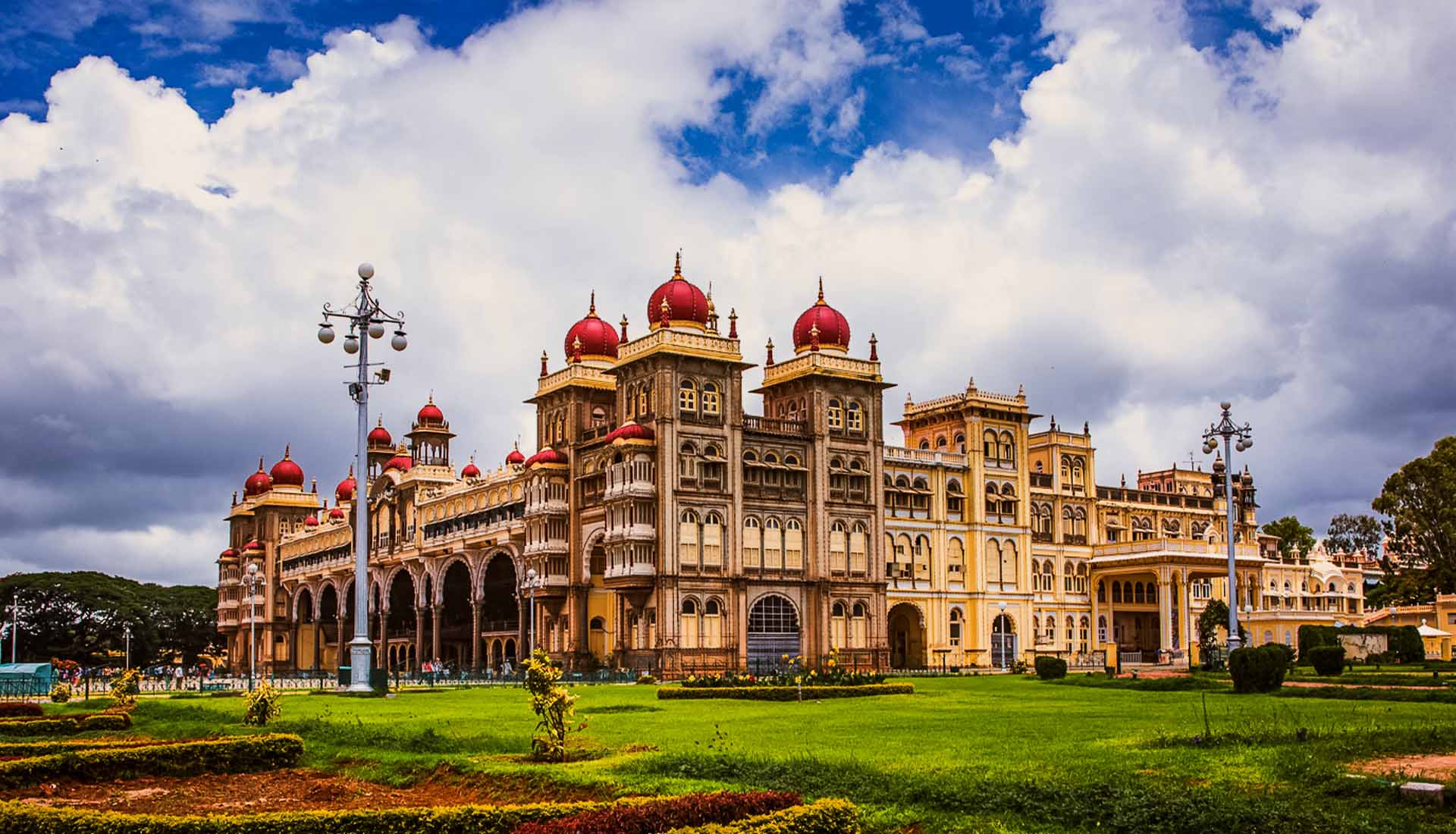 Mysuru-Palace-banner-1920_1100 (1)