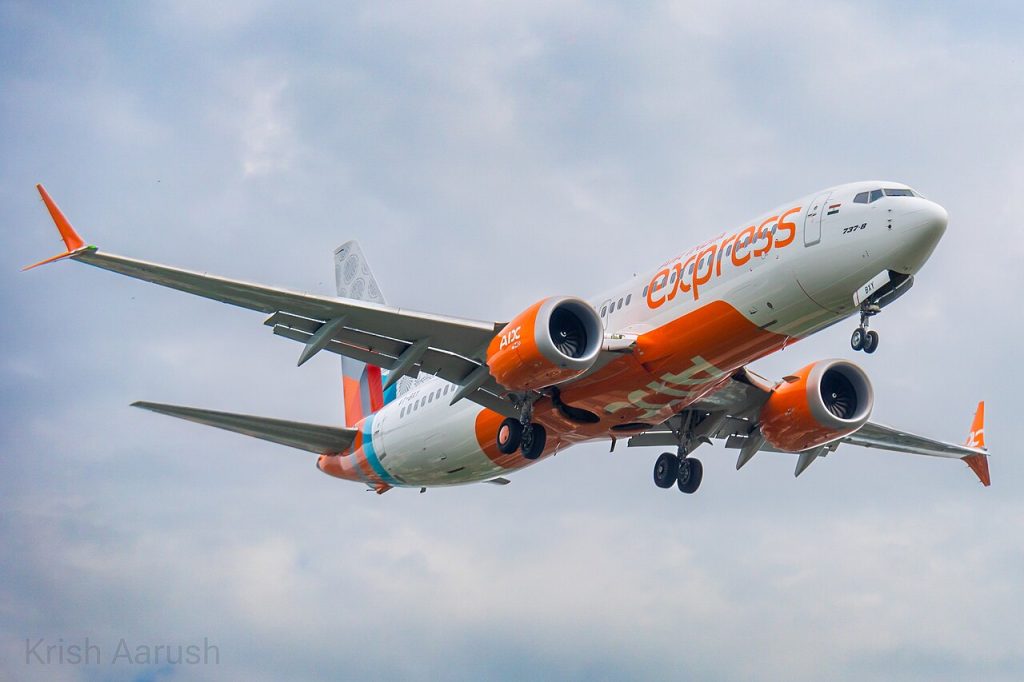 VT-BXY_Air_India_Express