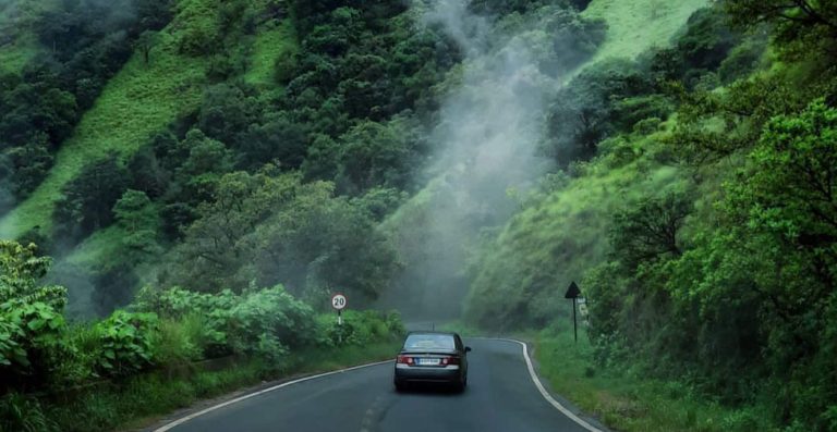 Charmadi-Ghat-seneric-road